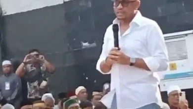 Warganet Geram Ahmad Sahroni Muncul ke Publik