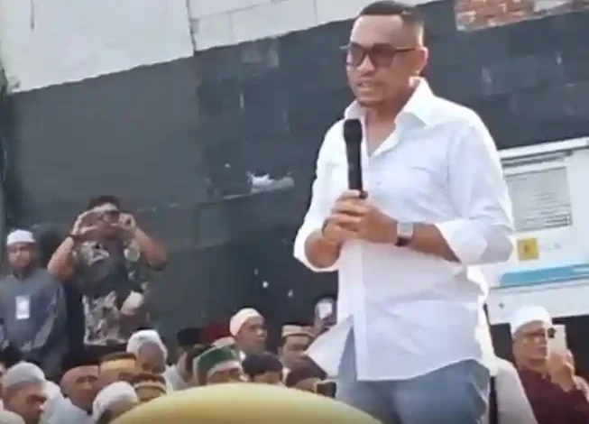 Warganet Geram Ahmad Sahroni Muncul ke Publik