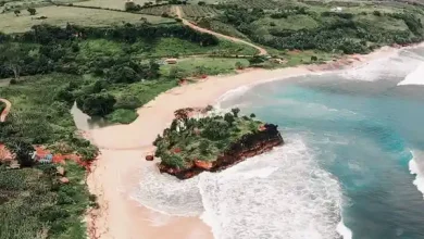 Destinasi Wisata Pantai di Desa Labangka Sumbawa