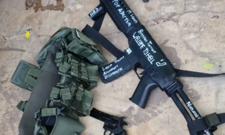 Senjata rakitan yang ditemukan di lokasi ledakan SMAN 72 Kelapa Gading Jakarta