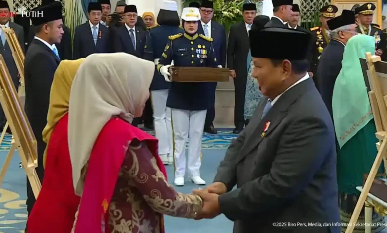 Sultan Bima XIV Muhammad Salahuddin Resmi Ditetapkan Jadi Pahlawan Nasional