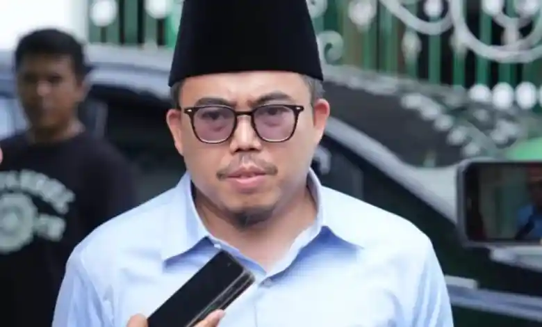 Ketua Umum Pengurus Besar NW TGKH Zainuddin Atsani Dukung Soeharto Dapat Gelar Pahlawan Nasional