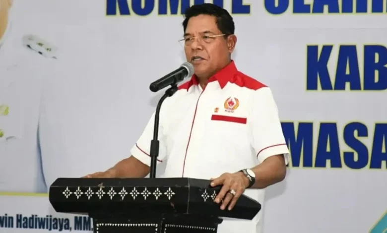 Bupati Lombok Timur Haerul Warisin