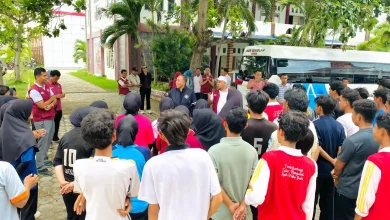 STKIP Taman Siswa Bima Terima Bantuan Bus Sekolah dari Kemenhub RI