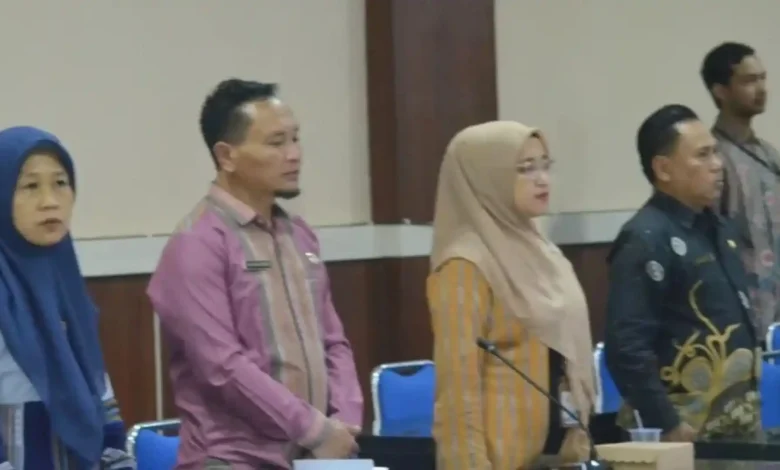 Wabup Edwin Tegaskan Peran TPKAD Krusial Atasi Masalah Keuangan Masyarakat Lotim