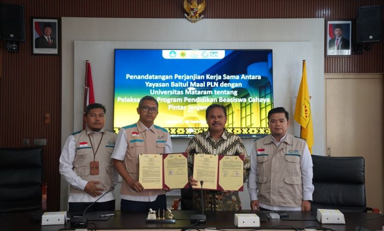 Universitas Mataram menandatangani MoU dengan YBM PLN dalam pelaksanaan program beasiswa Cahaya Pintar.