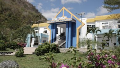 Univeritas Teknologi Sumbawa (UTS) jadi kampus terbaik versi EduRank 2025.