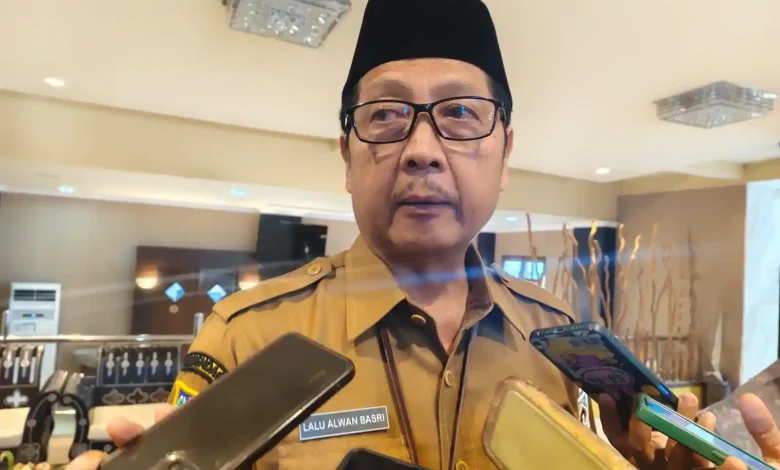 Sekda Kota Mataram Lalu Alwan Basri Honorer Pemkot