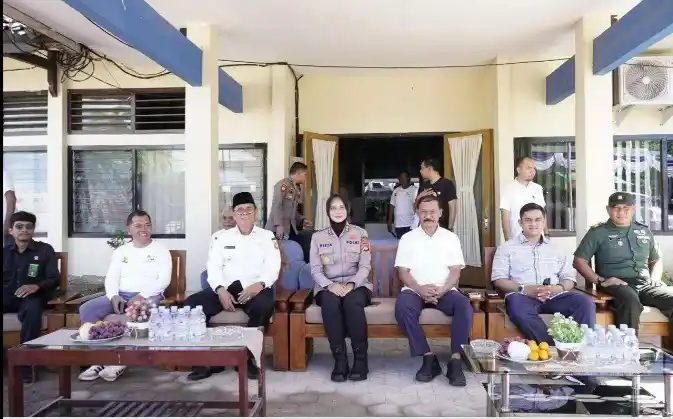 Bupati Jarot Ajak Sumbawa Berlari Kencang