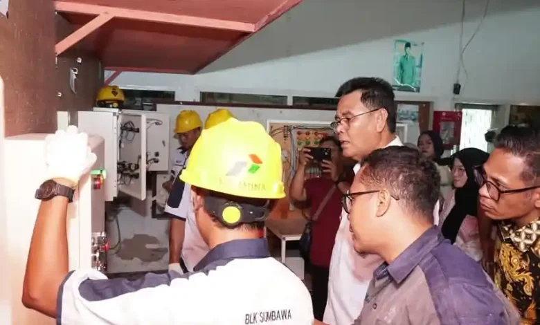 Bupati Sumbawa Syarafuddin Jarot