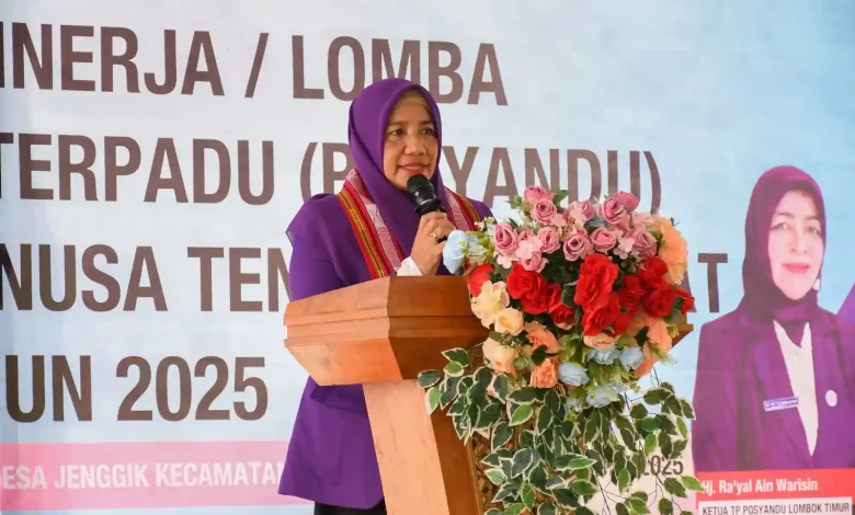 Ketua Tim Penilai Lomba Posyandu Tingkat Provinsi NTB Ety Kurniawati