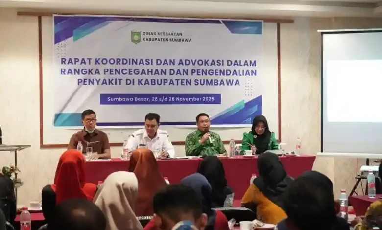 Bupati Jarot Dorong Tenaga Kesehatan Tingkatkan Layanan Promotif dan Preventif