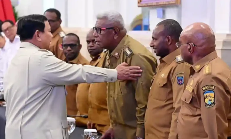 Prabowo Larang Kepala Daerah di Papua ke Luar Negeri Pakai Dana Otsus