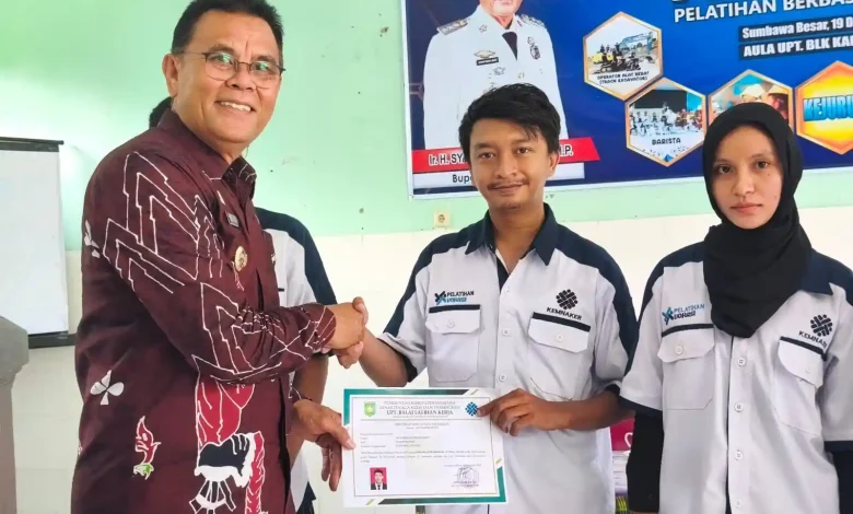 Bupati Jarot Tegaskan BLK Sumbawa Jadi Laboratorium Tenaga Kerja Terampil