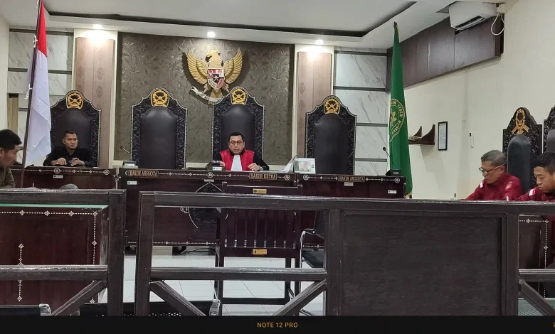 Sidang Praperadilan Tersangka Dana "Siluman"