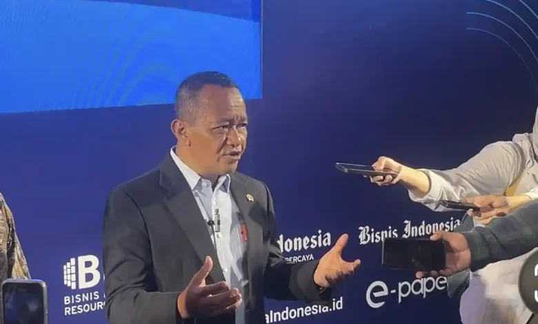 Menteri ESDM Bahlil Lahadalia soal Listrik Aceh Nyala 93 Persen