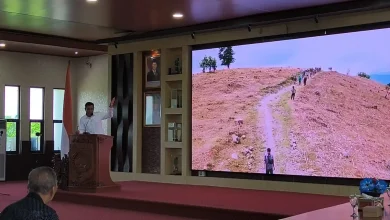 Bupati Jarot Pasang Badan Jaga Hutan Sumbawa