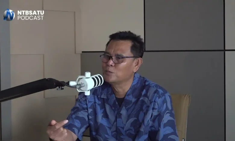 Bupati Sumbawa Syarafuddin Jarot