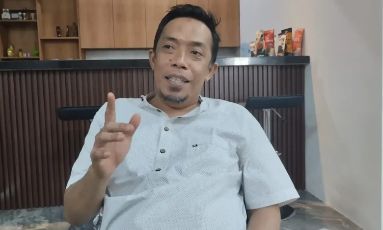 Kepala DPMPTSP Lombok Barat Heri Ramadhan Penutupan Retail Modern di Batu Layar