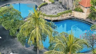 Kolam Renang Hotel Lombok Raya