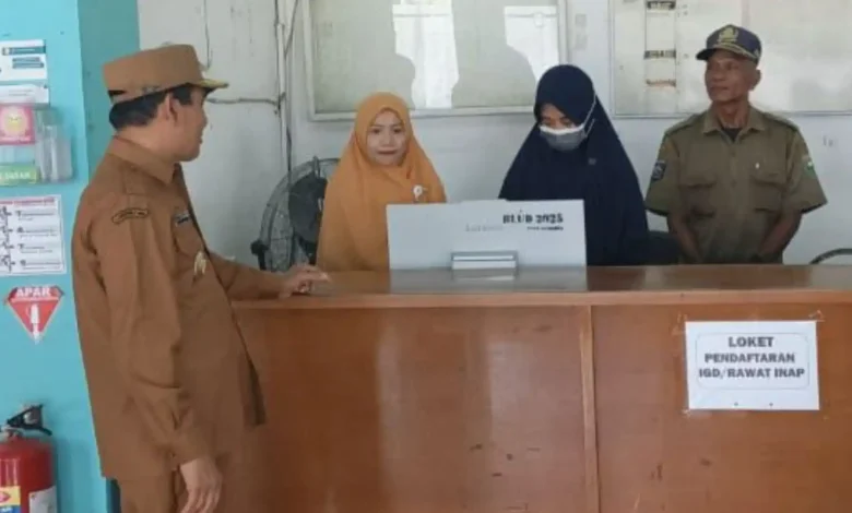 Pegawai RSUD Sumbawa Disemprot Wabup Ansori saat Sidak