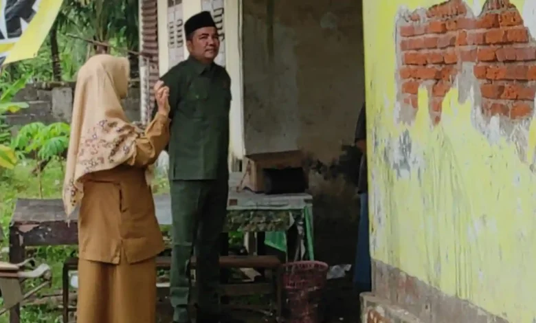 Ketua Fraksi PKB DPRD Lombok Barat Lobar Hendra Harianto