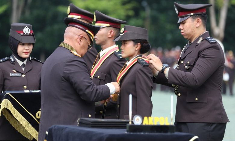 Ilustrasi pelantikan Perwira SIPSS.