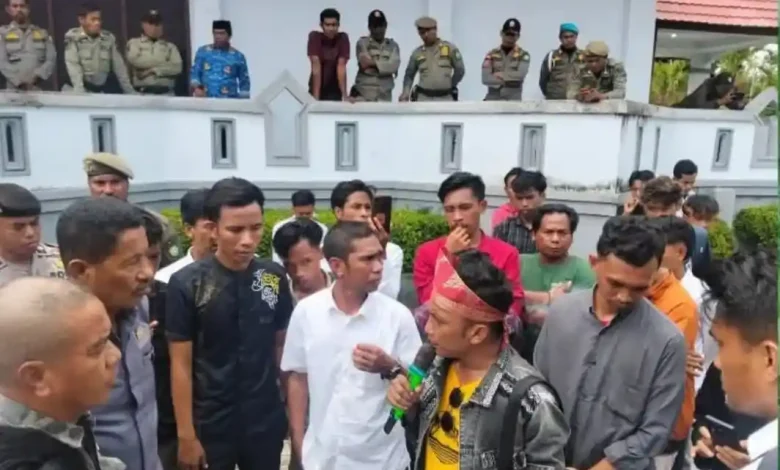 Masyarakat Desak DPRD Kabupaten Bima Segera Tangani Kasus Hilangnya Kifen
