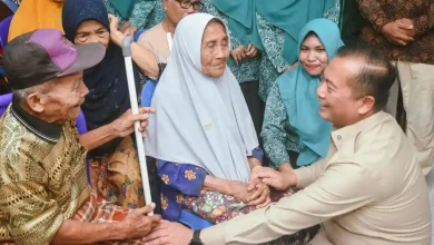 Gubernur Iqbal Dengarkan Langsung Keluhan Warga Desa Malaka