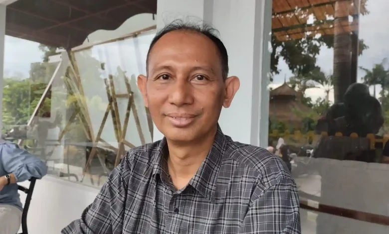 Prof. Dr. dr. Hamsu Kadriyan Super Flu