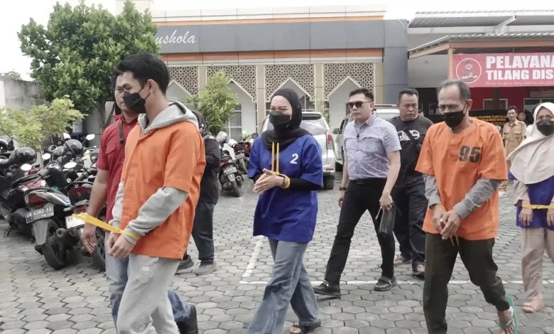 Tersangka Dugaan Pembunuhan Brigadir Esco Dilimpahkan ke Jaksa