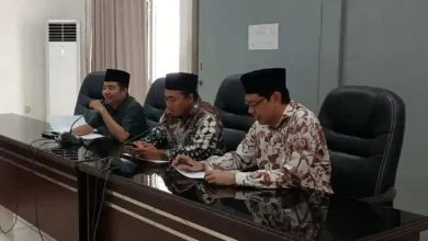 Komisi I DPRD Lombok Barat Hearing dengan Honorer Pemkab