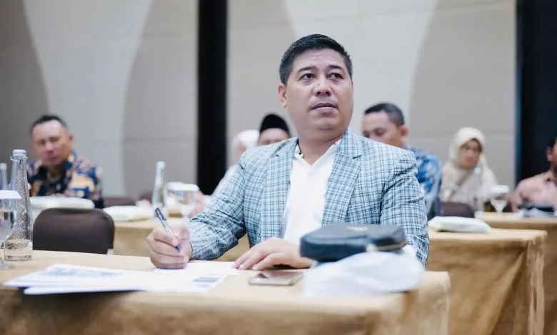 Ketua Komisi III DPRD Lombok Barat Fauzi Perbaikan Jalan Sekotong