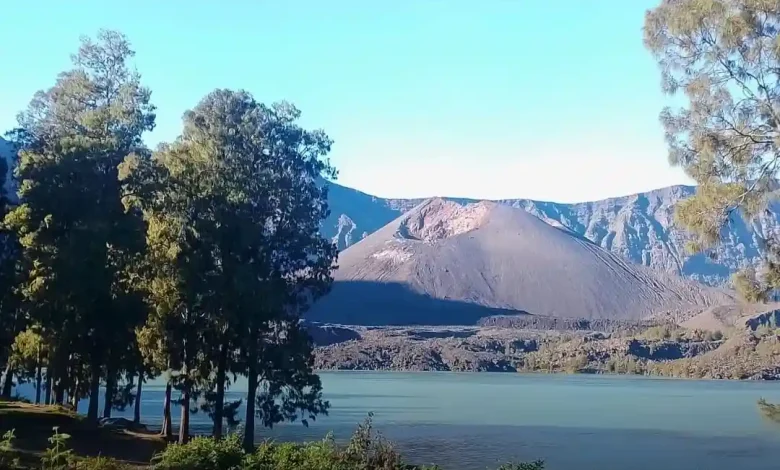 Area Kemah di Danau Segara Anak Gunung Rinjani