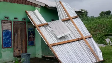 Rumah Warga Rusak Akibat Angin Puting Beliung Terjang Dompu