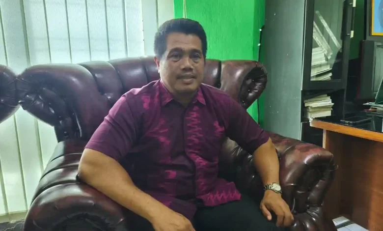 Kepala DLH Kabupaten Sumbawa Pipin Shakti Bitongo Tenaga Non-ASN