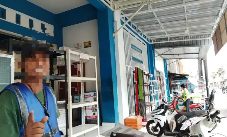 Jukir Liar Parkir di Kota Mataram