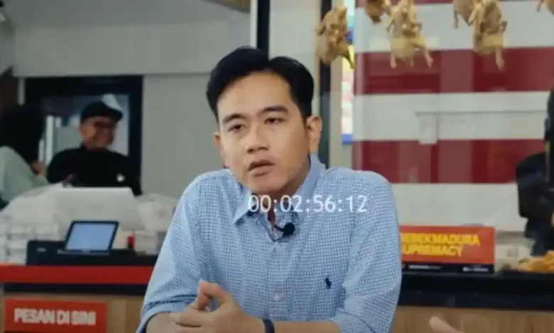 Wapres Gibran Tanggapi Stand Up Comedy “Mens Rea” hingga Roasting Fisik Pandji Pragiwaksono