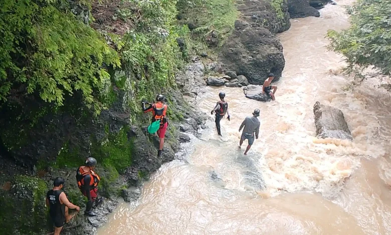 Upaya Pencarian Warga Serage Hilang di Sungai