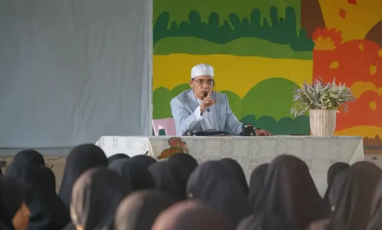 TGB Diundang Ceramah di Thailand