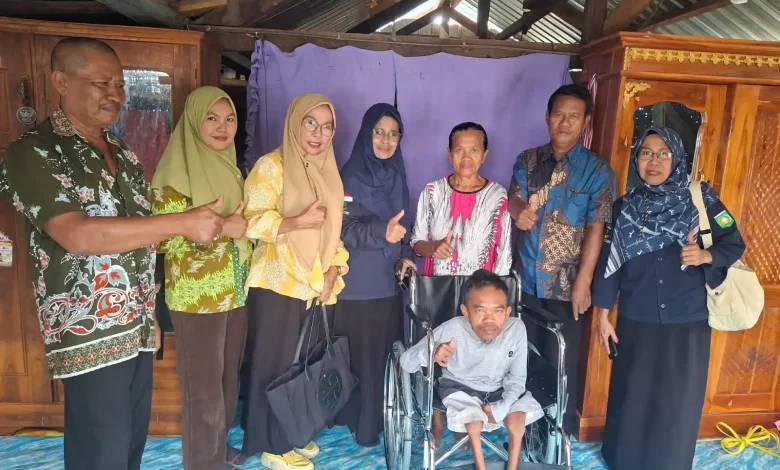 Penyaluran Bantuan Dinas Sosial Sumbawa