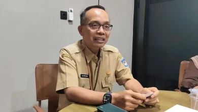 Asisten I Setda Kota Mataram Lalu Martawang Jemaah Calon Haji Pemkot 2026