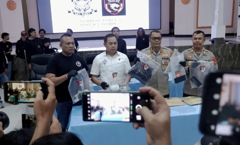 Motif Pelaku Bunuh-Bakar Ibu Kandung di Sekotong