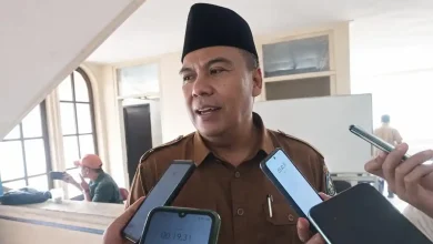 Plt Kepala Dinas Dikpora Provinsi NTB Surya Bahari Perda BPP