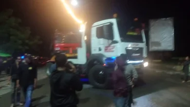 Warga Kota Bima Hadang Mobil Pengangkut Alat Berat Tambang Emas