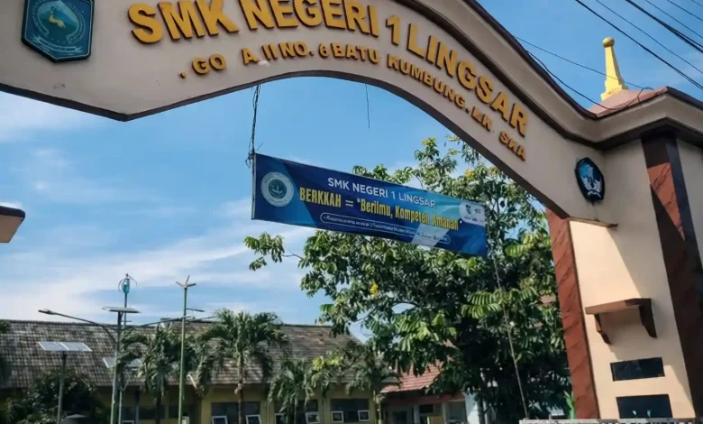 Plt Kepala SMKN 1 Lingsar Dikembalikan Jadi Guru