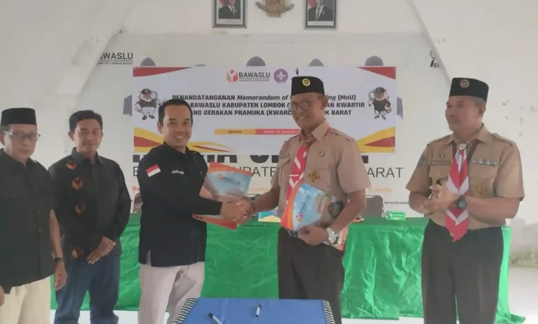 Bawaslu dan Pramuka Lombok Barat Perkuat Sinergi Kawal Demokrasi Partisipatif