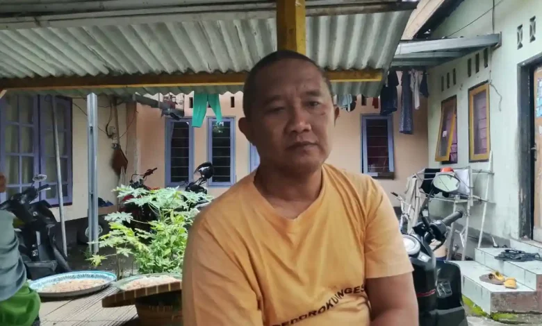 Kepala Lingkungan Rembiga Utara Dian Fajran Hadi