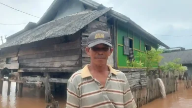 Cuaca Ekstrem Lumpuhkan Nelayan Labuhan Bontong