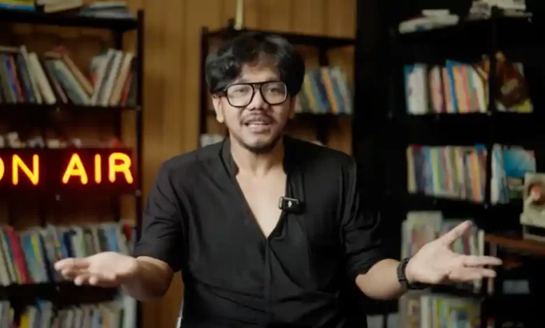 Ferry Irwandi Soroti Nasib Gaji Guru Honorer